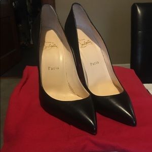 Christian Louboutin Pigalle Follies Black 8.5